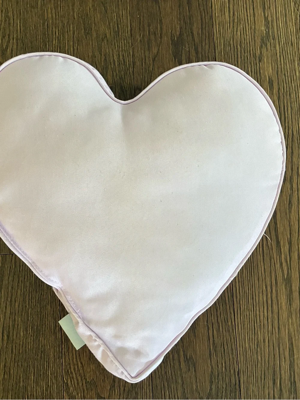 Tahari Pillow, Decorative, Lilac with Silver “Love” Glitter 🩶💜 - Picture 5 of 6